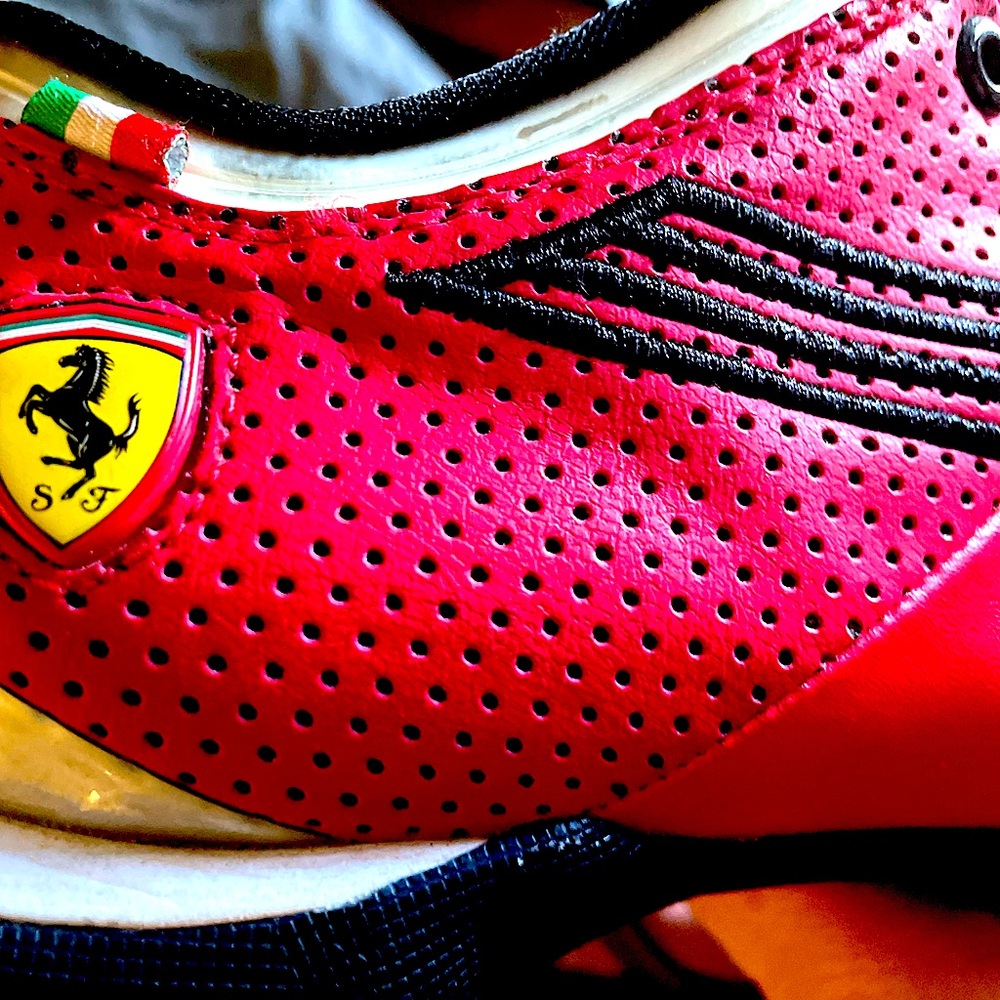 Puma Sporty Red and Black Sneakers